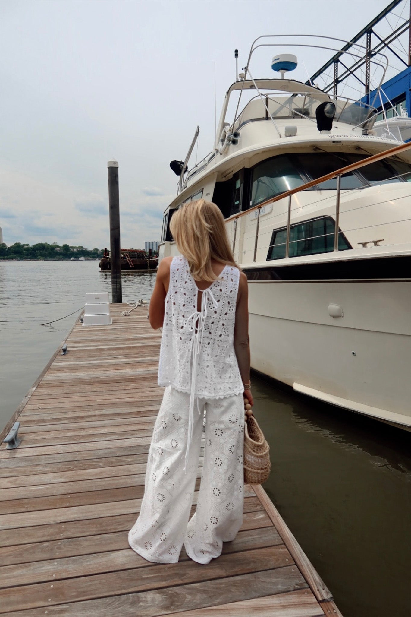 Tula Patchwork Eyelet Reversible Top - Pure White – Miguelina